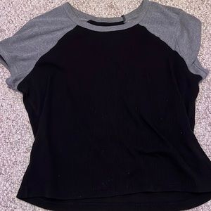 Black/gray shirt